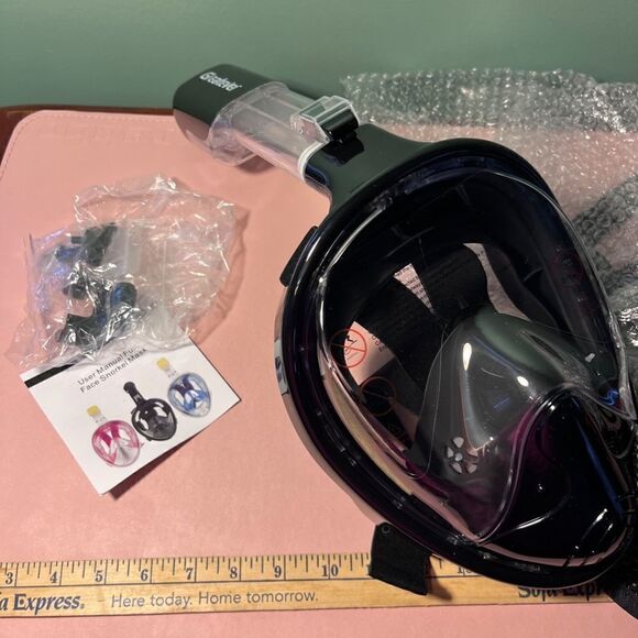 Greatever Small Black Snorkel Mask NEW Snaps In Place - Picture 11 of 15